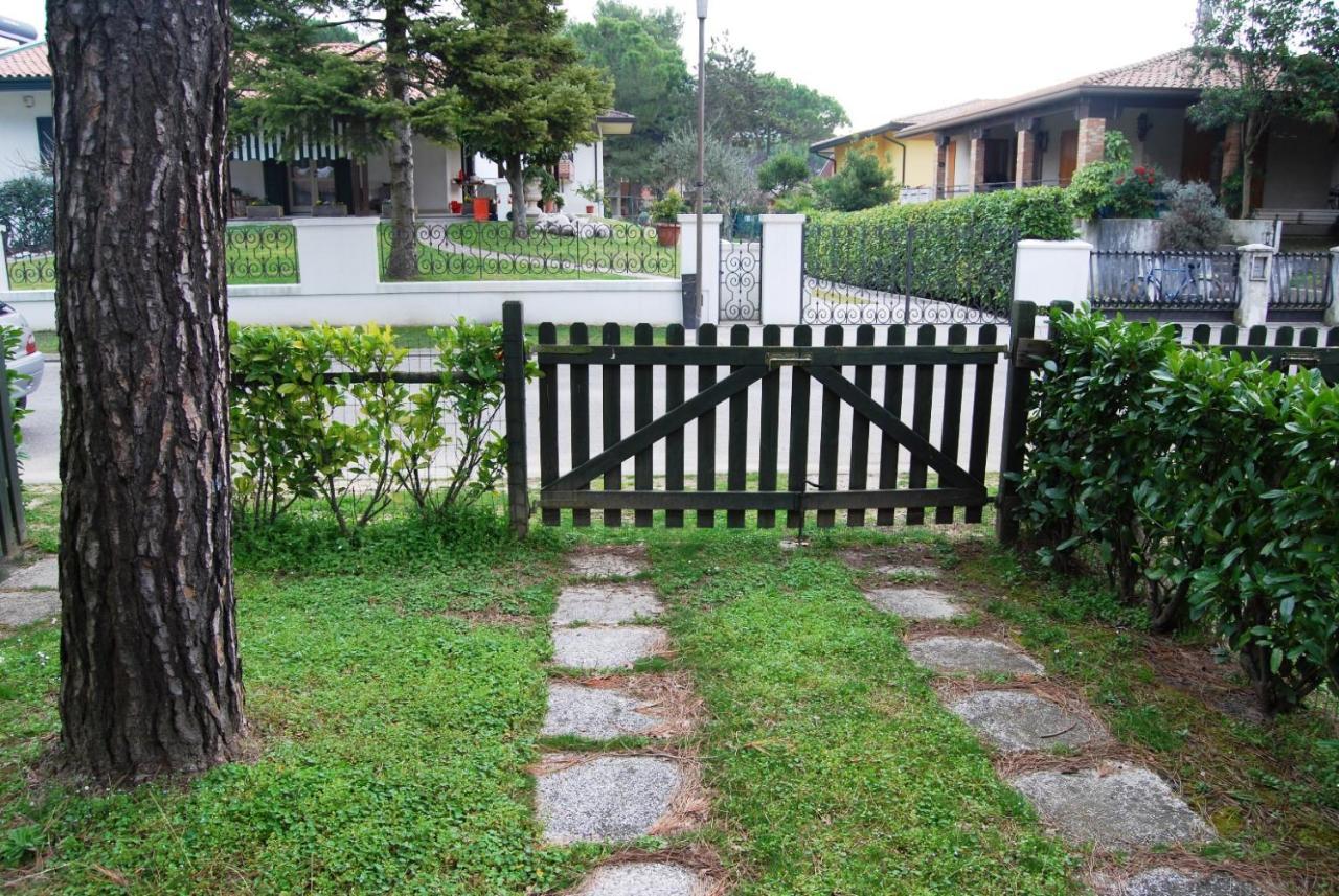 Villa Rosina Bibione Esterno foto